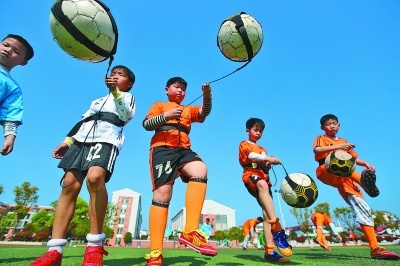 切尔西战苦主英超主场龙！海外情报：纽卡斯尔联1-2切尔西（纽卡斯尔联1-2切尔西：蓝军客场斩主场龙，拿下苦主）