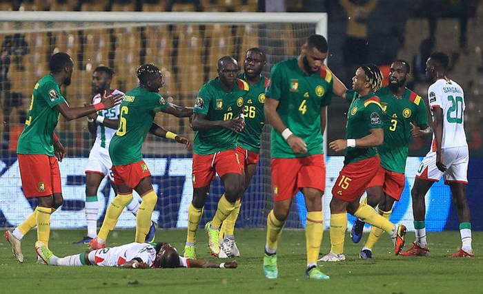 罗尔费斯：药厂解雇滕哈格不因为成绩，是因看不到成功的信念（罗尔费斯：药厂辞退滕哈格并非战绩所致，而因看不到通往成功的信念）