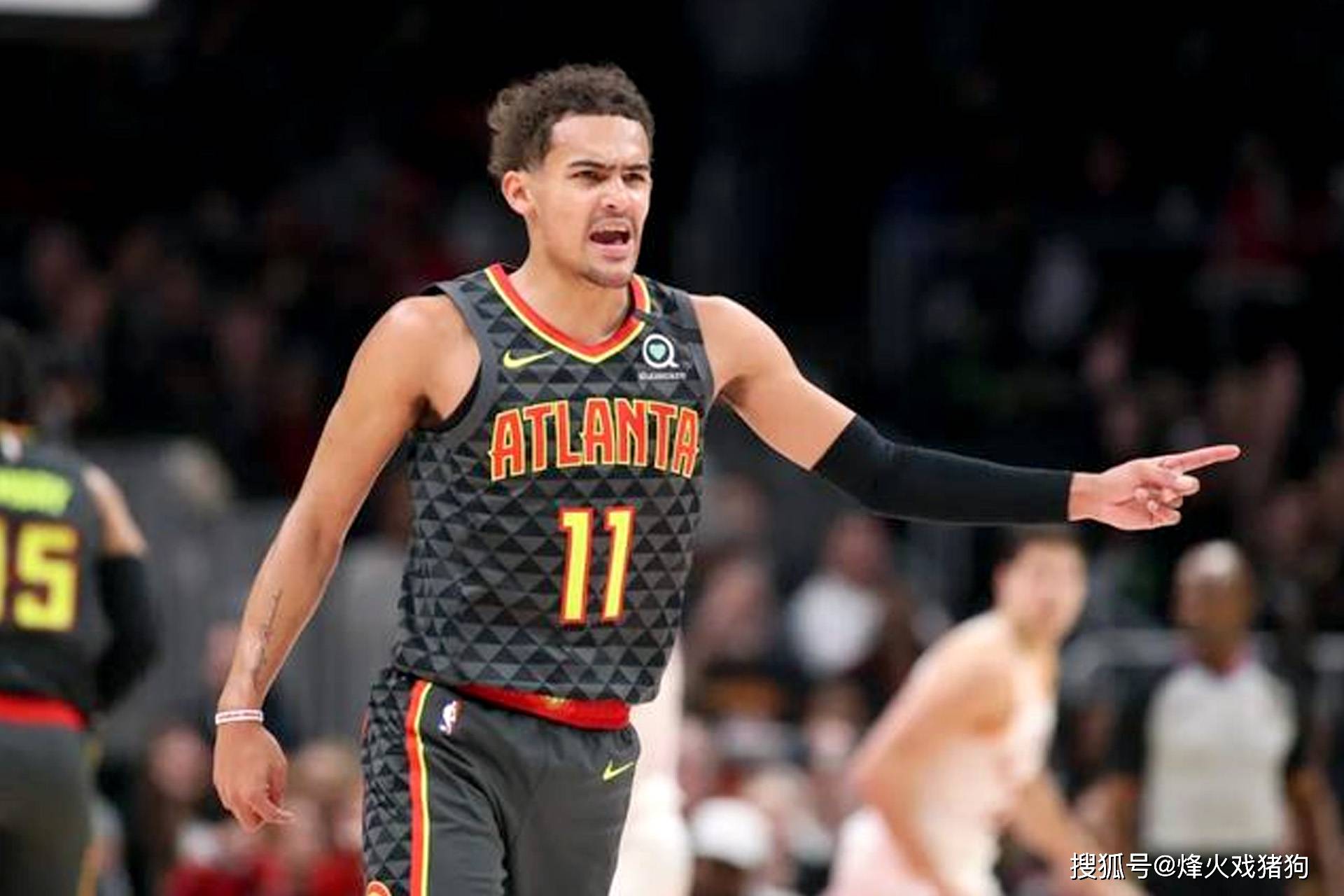 科尔谈库明加：还能看出有一些生疏感，但表现已经相当不错了（科尔：库明加仍有生疏之处，但发挥已可圈可点）