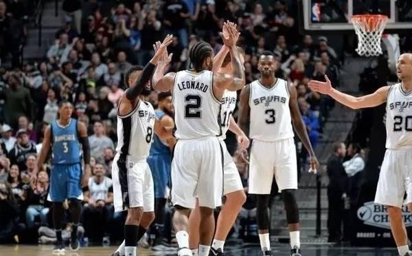 CBA：吉林男篮主场逆转福建（CBA：吉林男篮主场翻盘战胜福建）