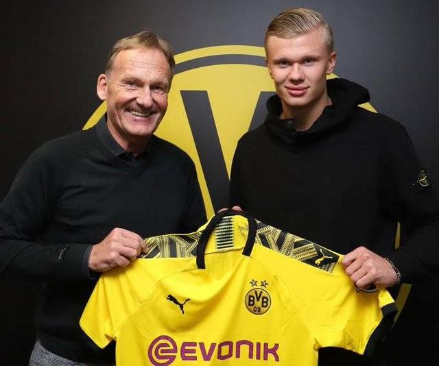 官方：2026女乙联赛将由足协和学体联共办，1月4日前预报名（2026年女乙联赛由足协与学体联联合主办，预报名截至1月4日）