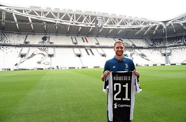 CBA首轮本土球员表现抢眼，最佳球员花落谁家？（CBA首轮本土球员大放异彩，谁是本轮最佳？）