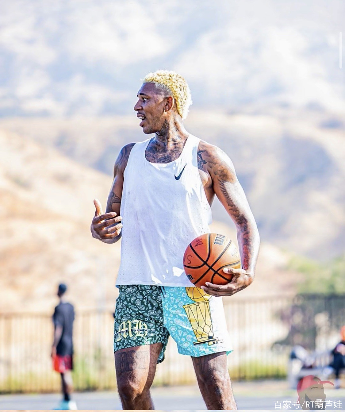 黄希扬：希望在向余望这一代人身上实现世界杯梦想（黄希扬：期待向余望这一代圆世界杯梦）